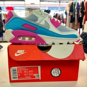 Women's Nike Air Max 90